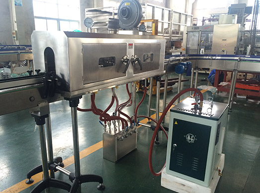 Automatic Shrink Sleeve Labeling Machine